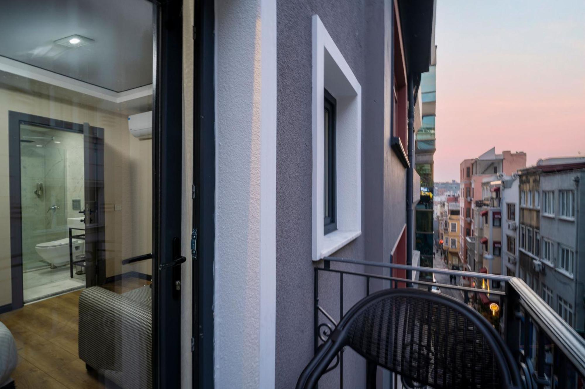 Robin Hotel — Fotoğraflar 2